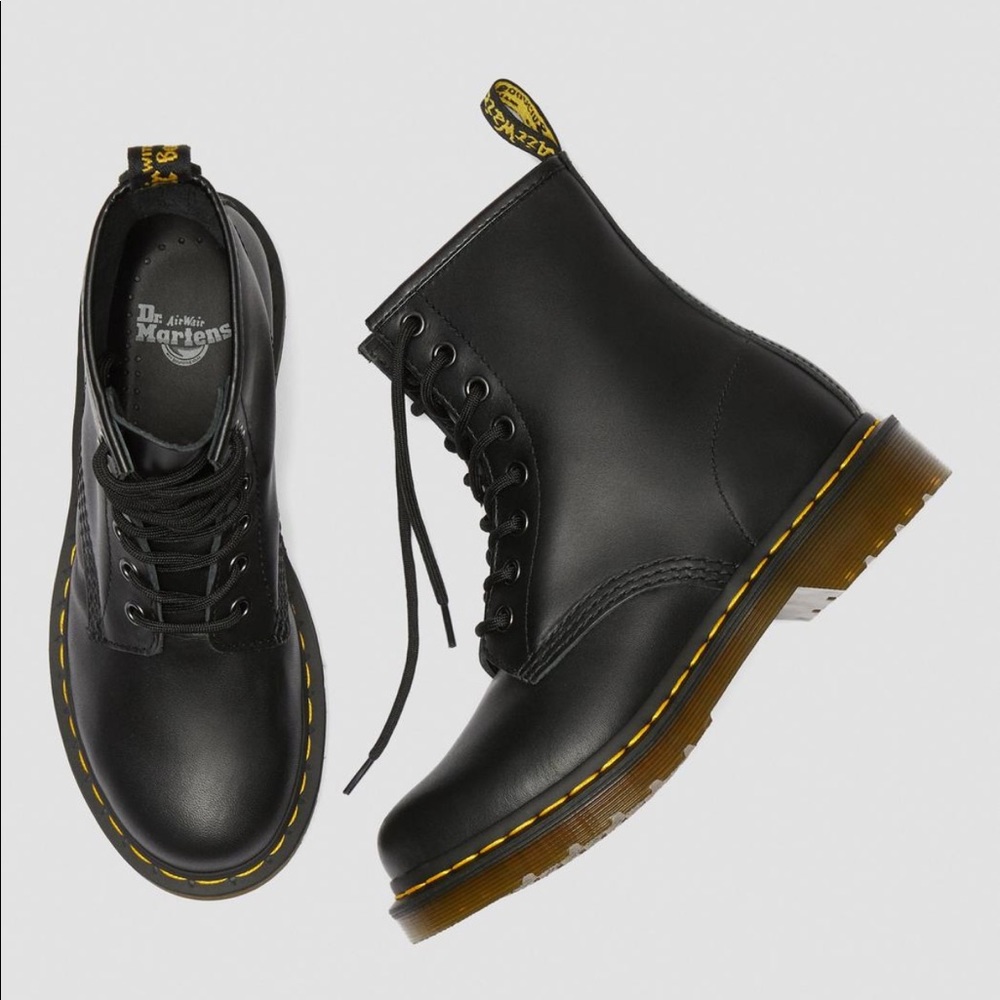 Dr. Martens Size 37